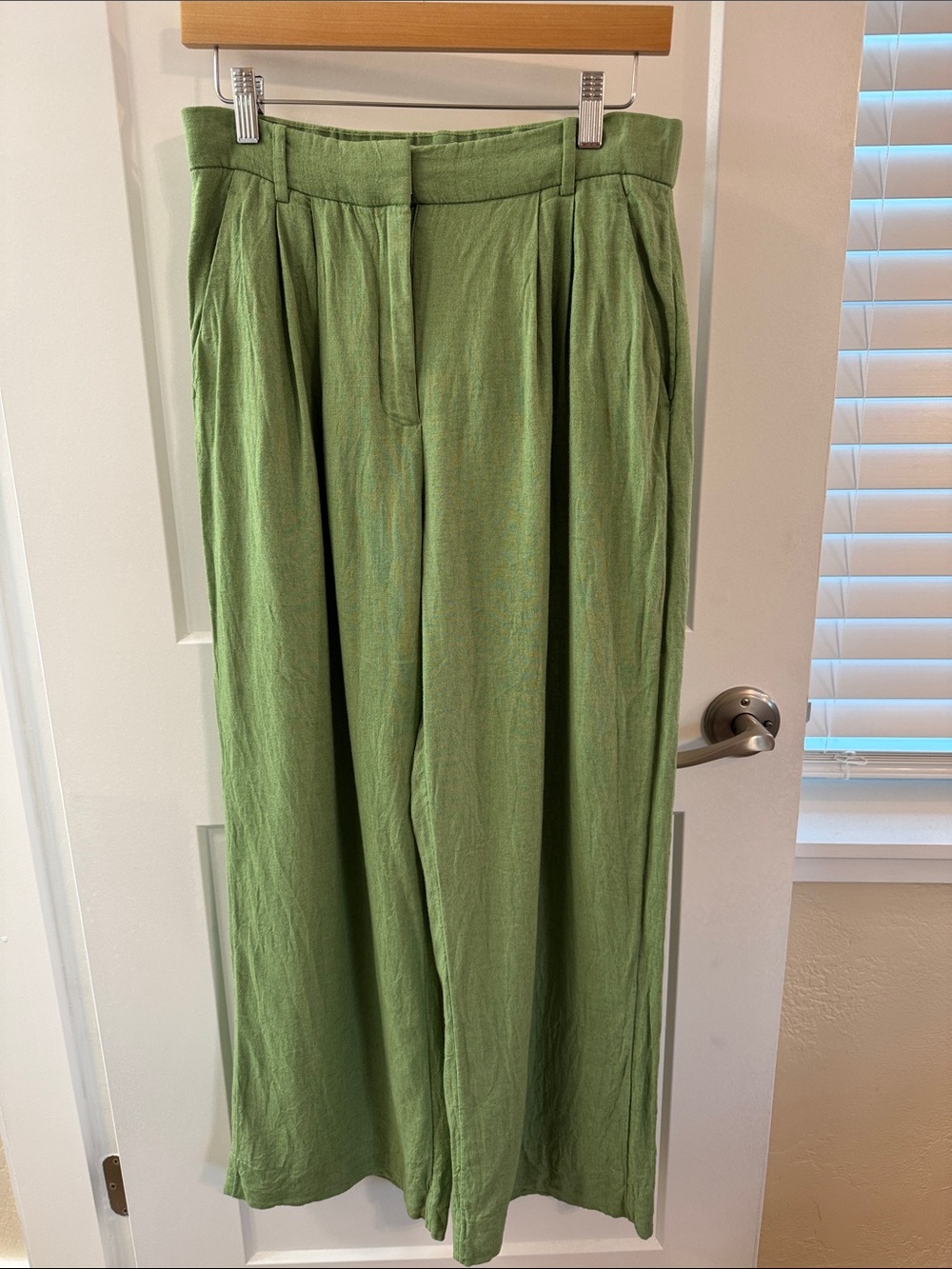 Abercrombie & Fitch Sage Green Linen-Blend Pants
